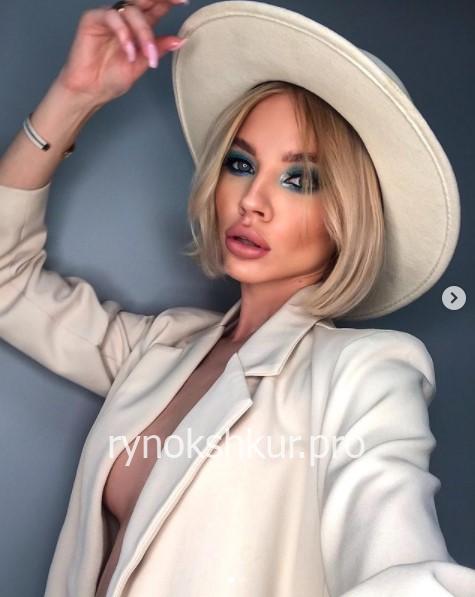 Виктория Попова