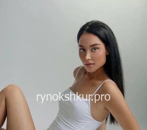 Юлия Полякова