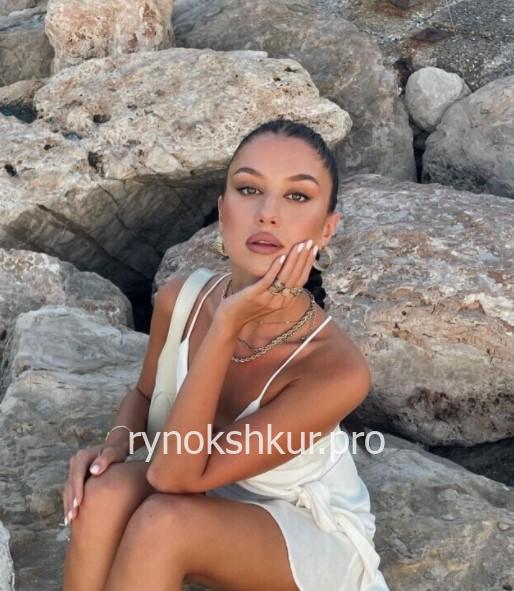 Александра Бурак