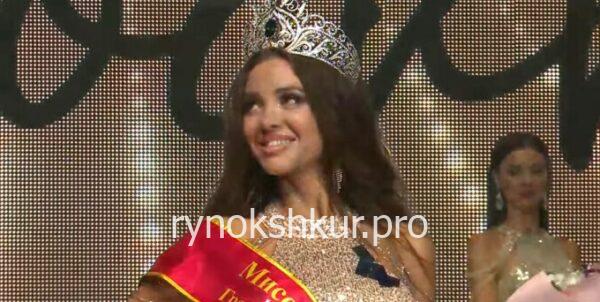 Анна Янкова