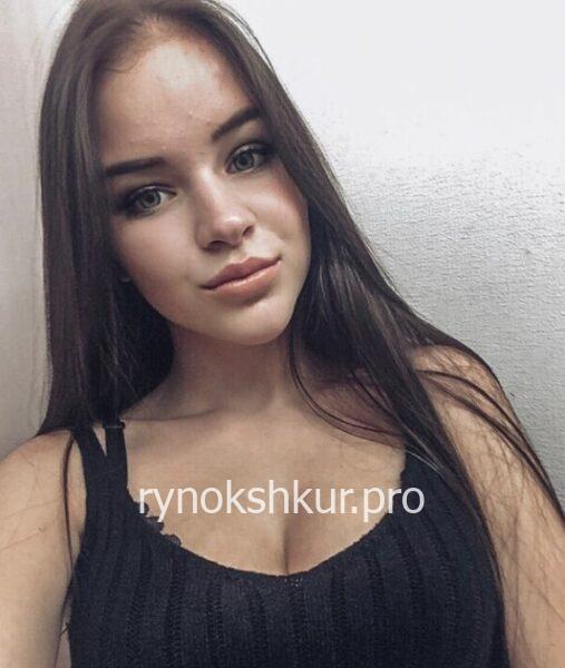 Полина Крутикова
