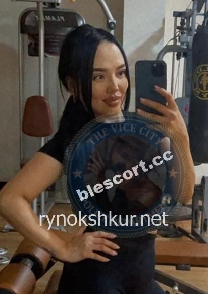 Медина Дастанбекова 