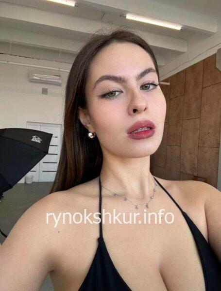 Лида Меринова
